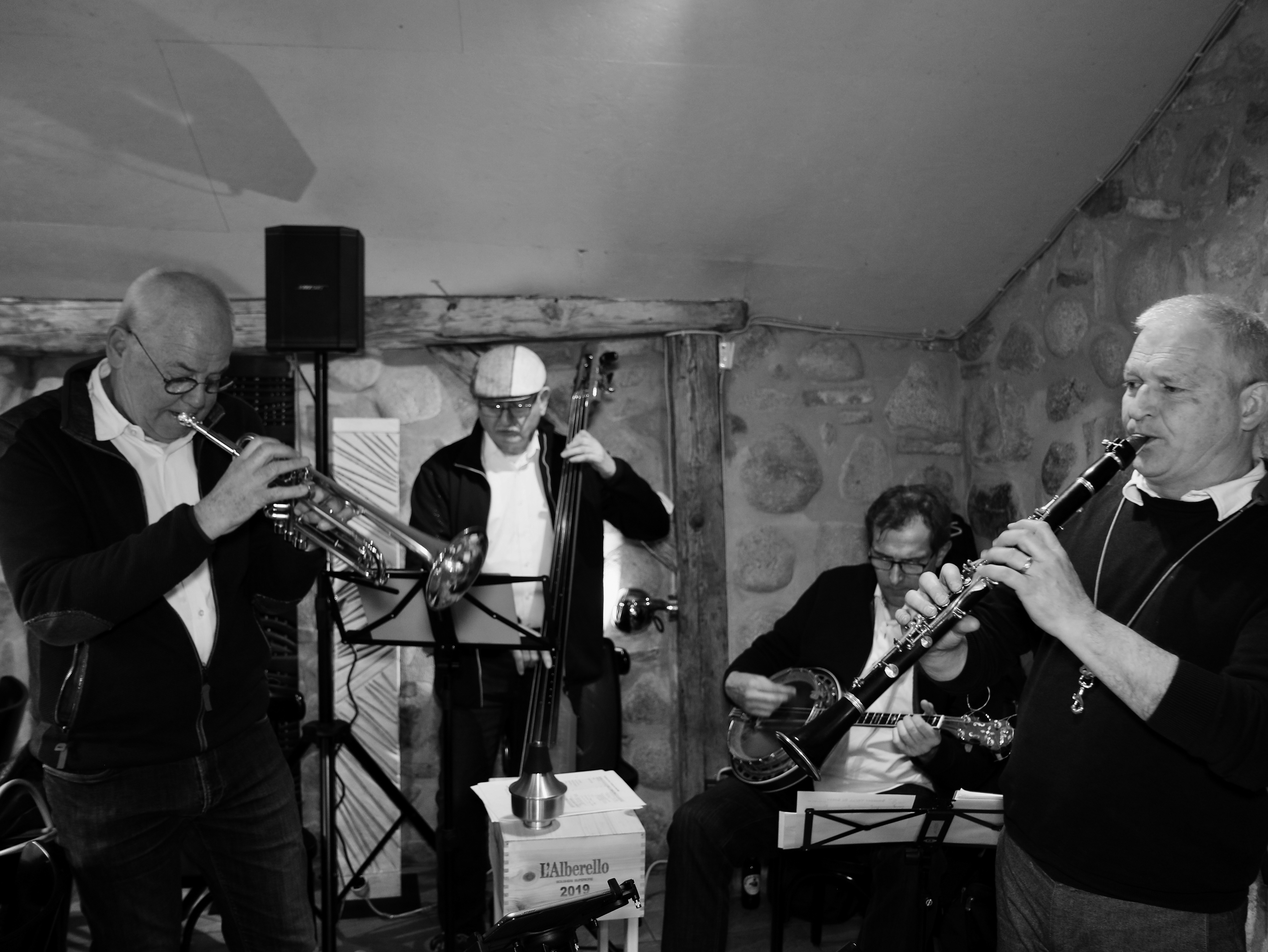 Dr. No and his Jazztigers (2023 mit Hanspeter Tre, Helmut Maier und Otto Bauknecht)